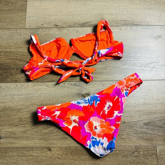 L*Space Sandy Bikini Bottom in Super Bloom bikini no wire woman’s large - Picture 8 of 11